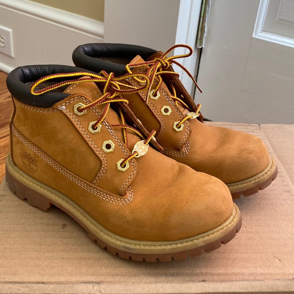 6W Timberland Nellies ankle boot; gently worn. Good condition